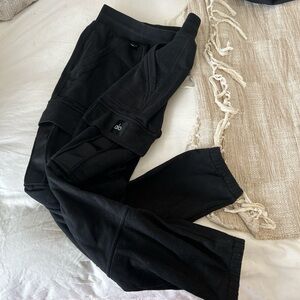 Alo cargo sweatpants